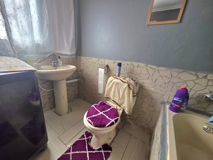 3 Bedroom Property for Sale in Bohlokong Free State